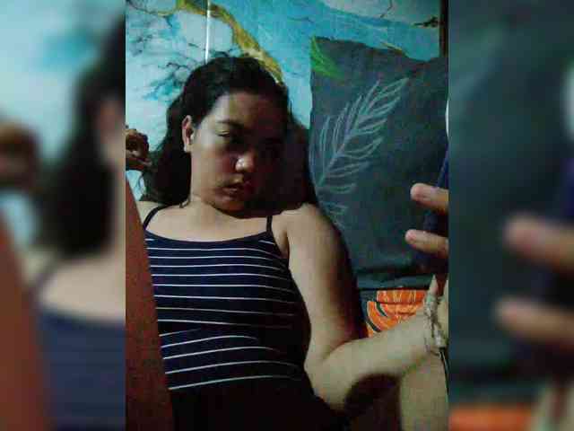 hornylittleprincess69 webcam