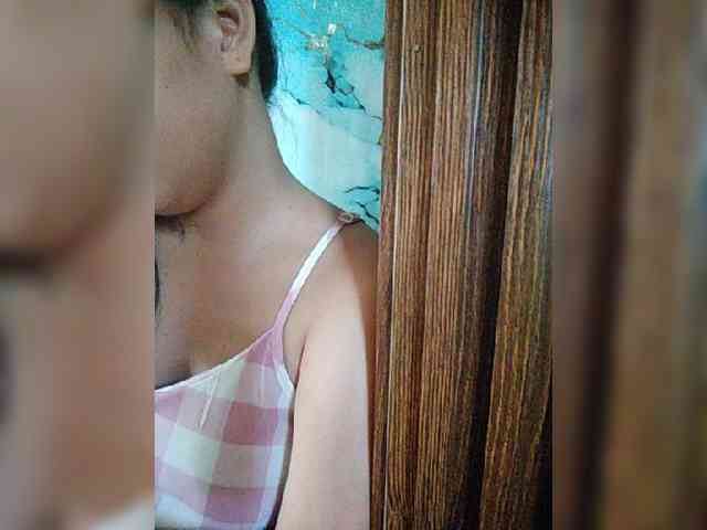 hornylittleprincess69 webcam