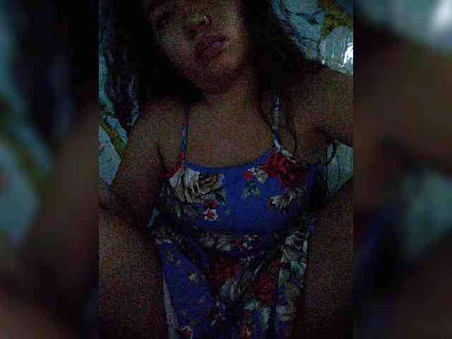 hornylittleprincess69 webcam