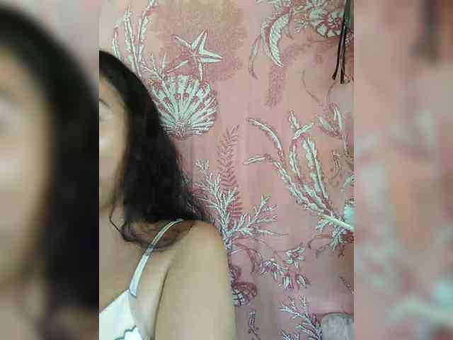 hornylittleprincess69 webcam