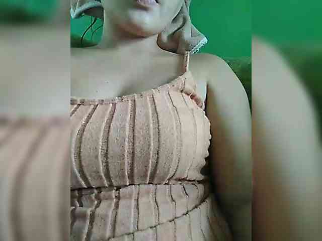 hornylittleprincess69 webcam