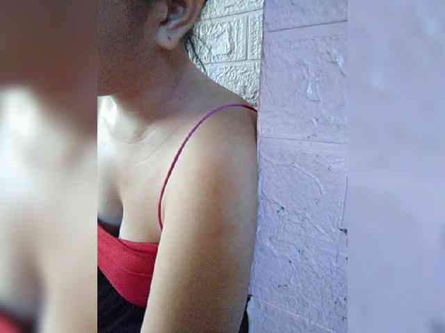 hornylittleprincess69 webcam