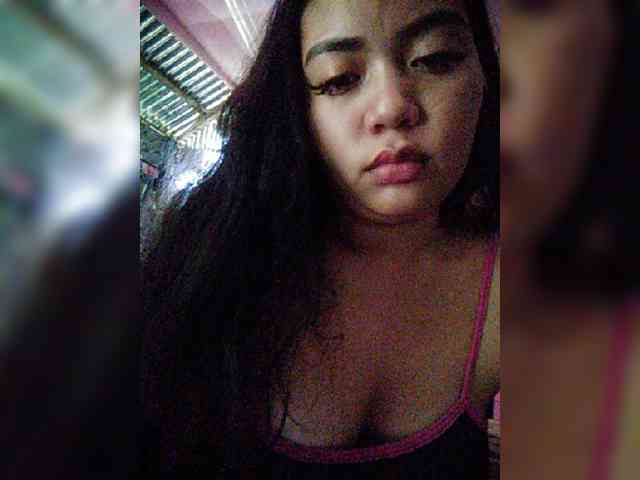 hornylittleprincess69