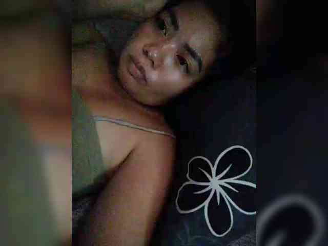 hornylittleprincess69 webcam
