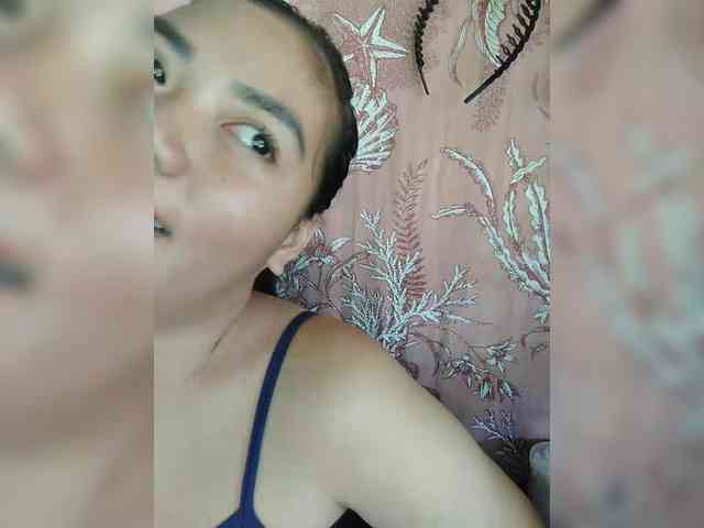 hornylittleprincess69 webcam