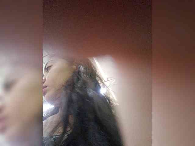 hornylittleprincess69 webcam
