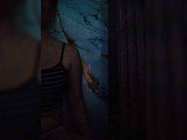 hornylittleprincess69 webcam