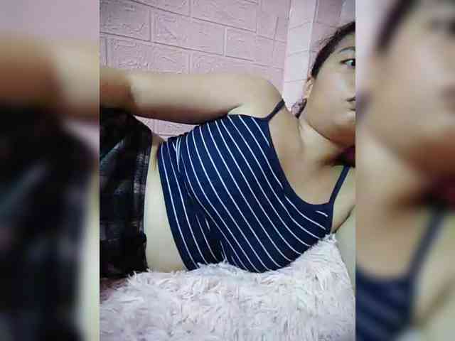 hornylittleprincess69 webcam