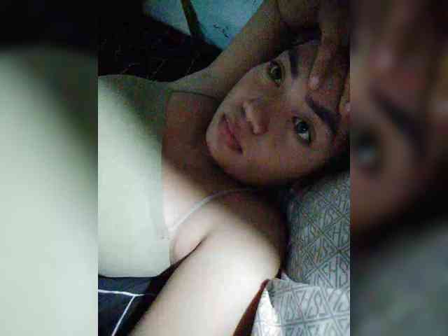 hornylittleprincess69 webcam