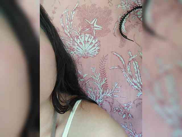 hornylittleprincess69 webcam
