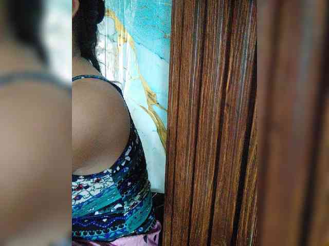 hornylittleprincess69 webcam