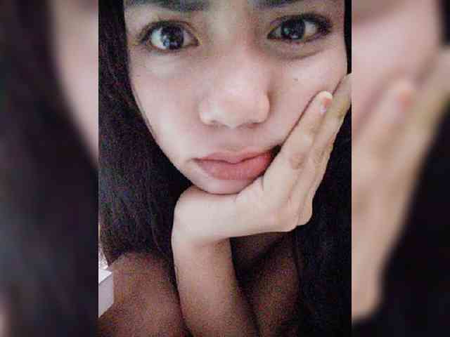 hornylittleprincess69
