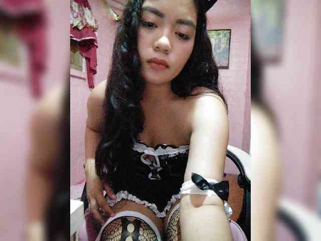 hornylittleprincess69 webcam