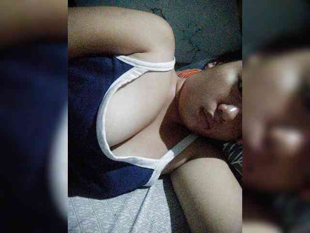 hornylittleprincess69 webcam
