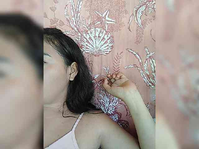 hornylittleprincess69 webcam