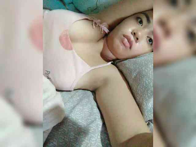 hornylittleprincess69