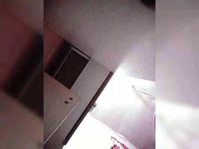 hornylittleprincess69 webcam