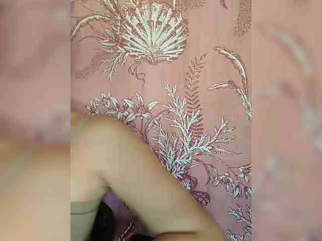 hornylittleprincess69 webcam