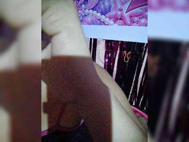 hornylittleprincess69 webcam