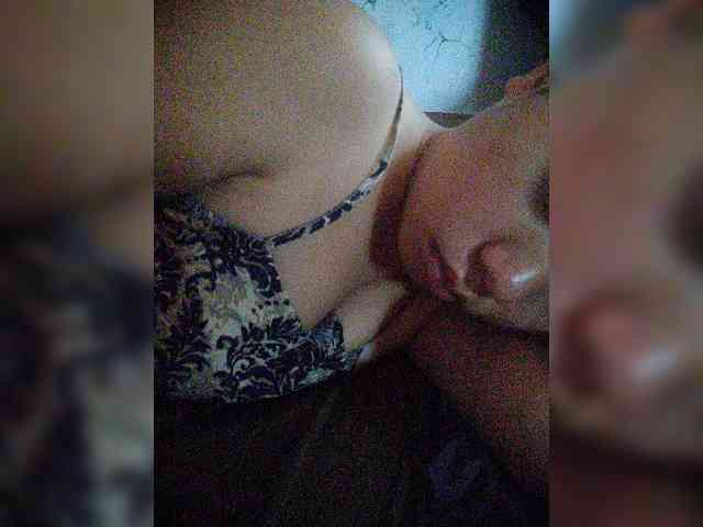 hornylittleprincess69 webcam