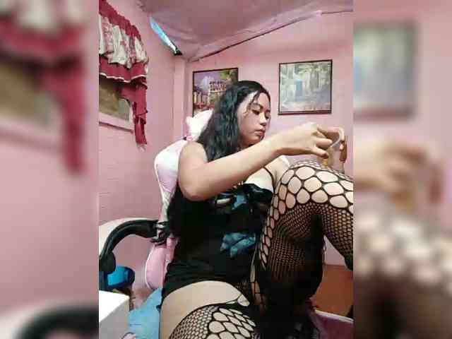 hornylittleprincess69 webcam