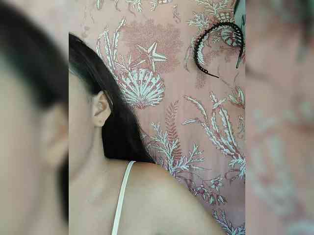 hornylittleprincess69 webcam