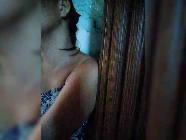 hornylittleprincess69 webcam
