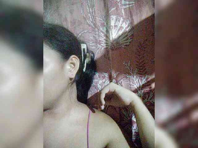 hornylittleprincess69 webcam