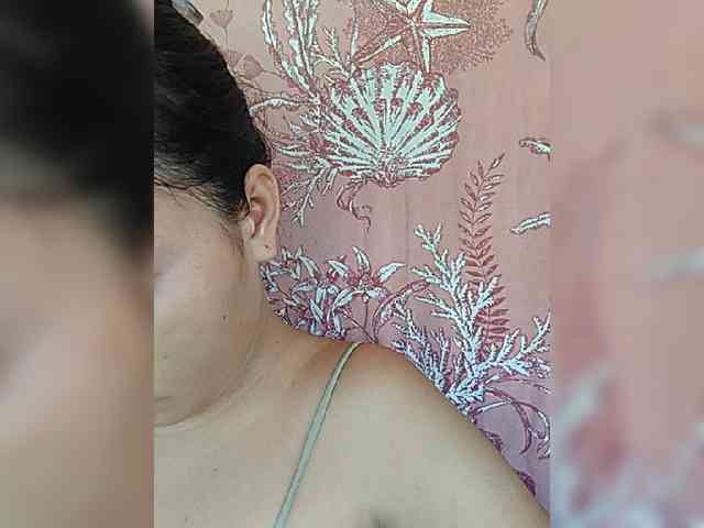 hornylittleprincess69 webcam