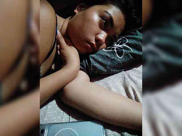 hornylittleprincess69 webcam
