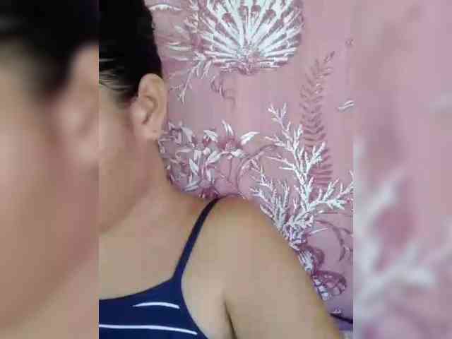 hornylittleprincess69 webcam