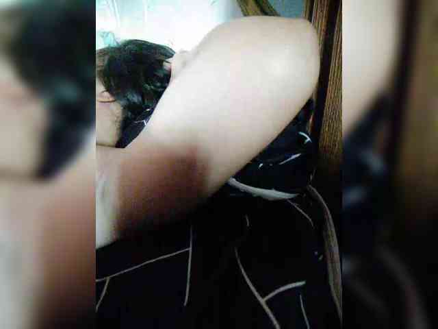 hornylittleprincess69 webcam