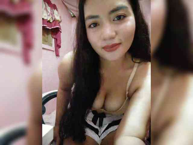 hornylittleprincess69 webcam