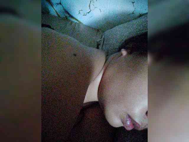 hornylittleprincess69 webcam