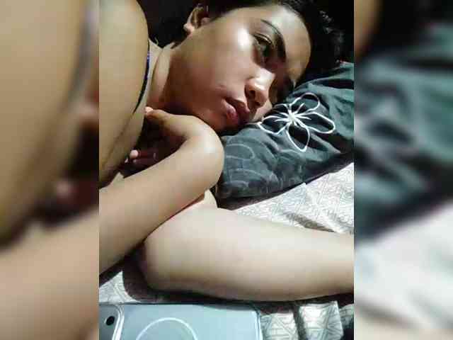 hornylittleprincess69 webcam