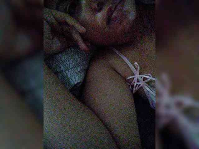 hornylittleprincess69 webcam