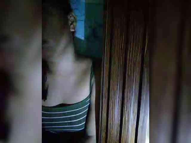 hornylittleprincess69