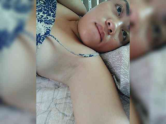hornylittleprincess69 webcam