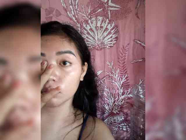hornylittleprincess69 webcam