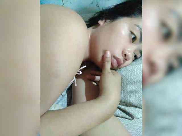 hornylittleprincess69 webcam