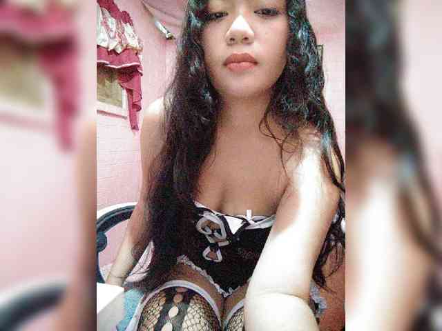 hornylittleprincess69 webcam