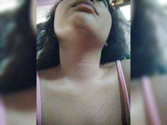 hornylittleprincess69 webcam
