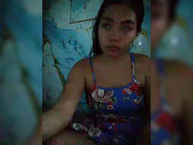 hornylittleprincess69 webcam