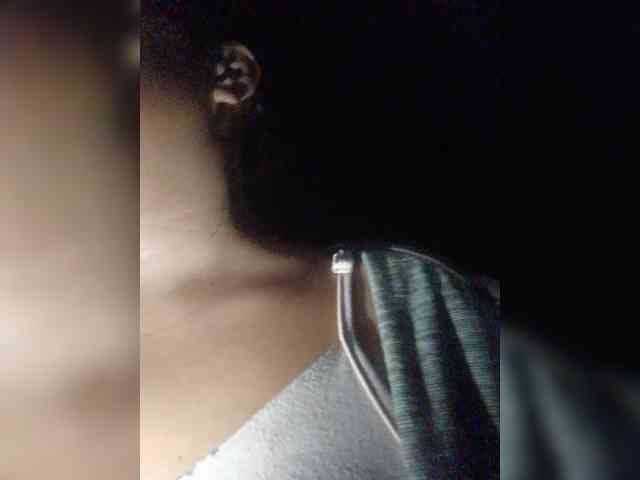 hornylittleprincess69