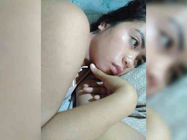 hornylittleprincess69