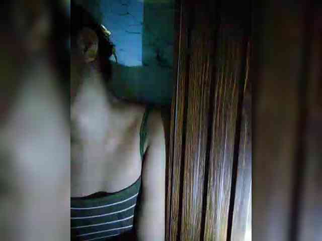 hornylittleprincess69