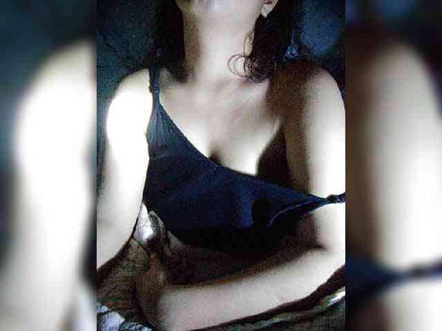hornylittleprincess69 webcam