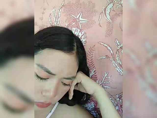 hornylittleprincess69 webcam