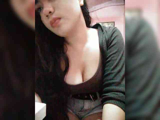hornylittleprincess69 webcam