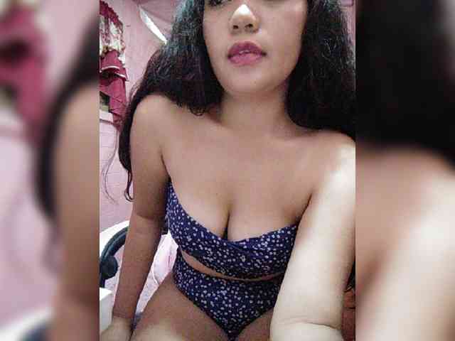 hornylittleprincess69 webcam